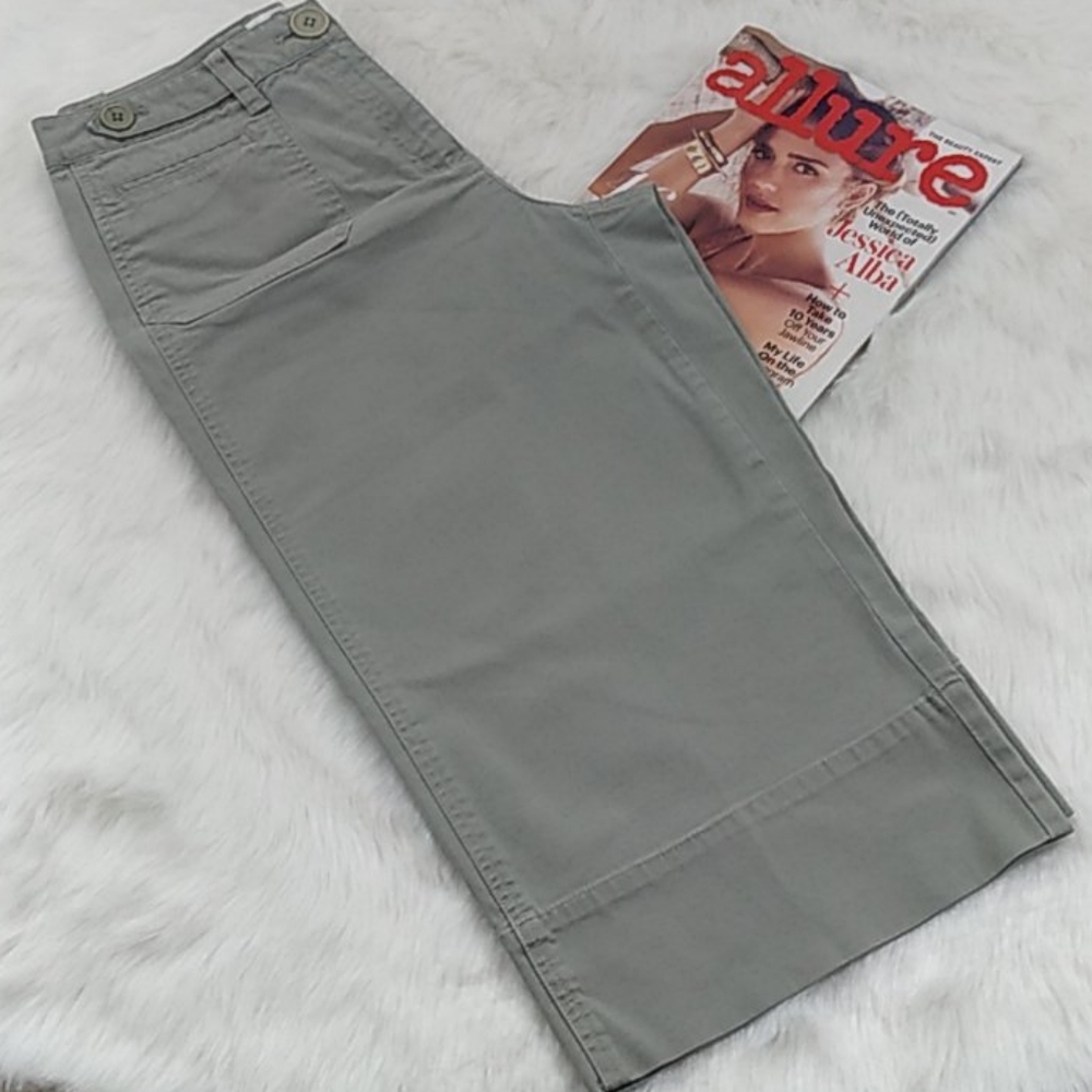 Talbots Stretch Capris Size 6
